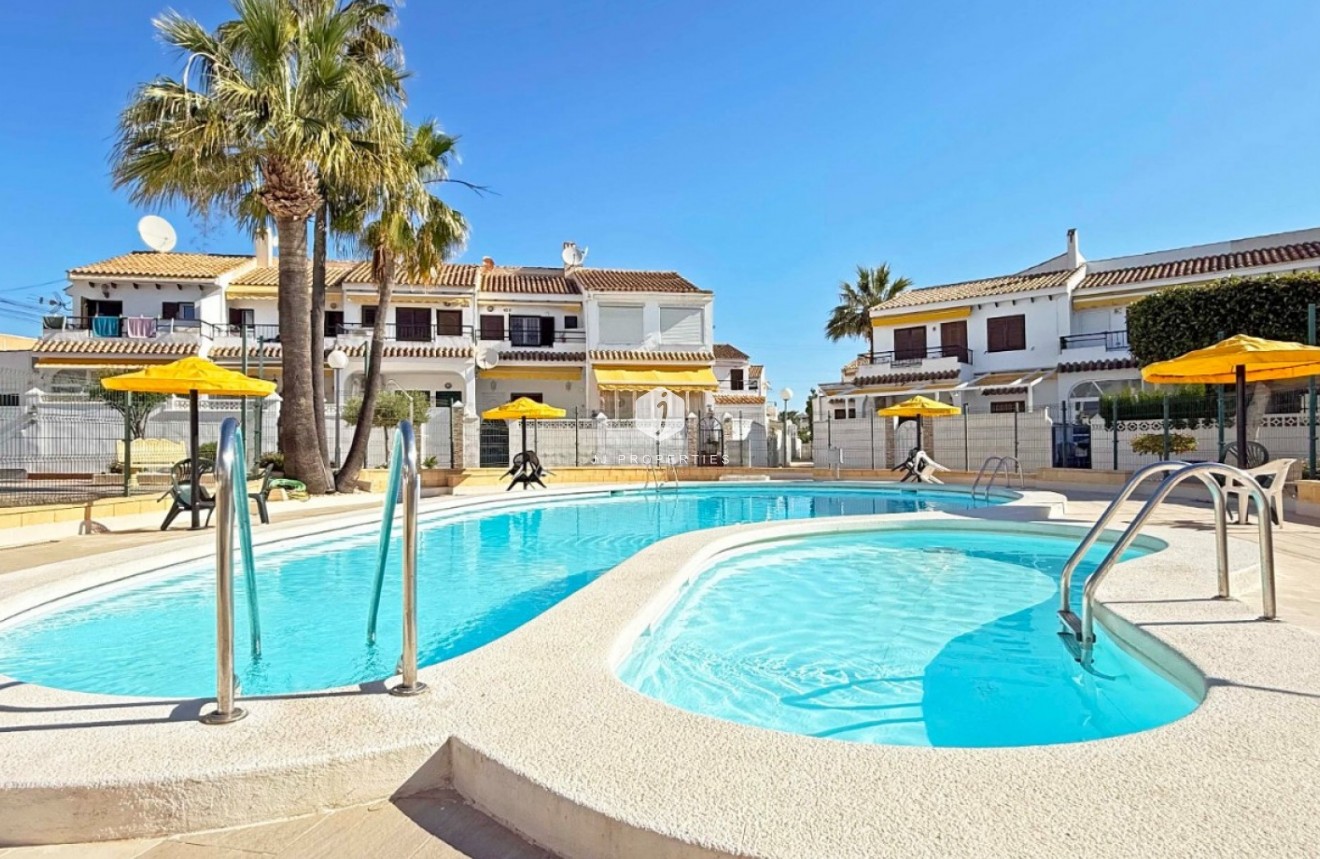 Segunda mano - Bungalow -
Torrevieja - Costa Blanca