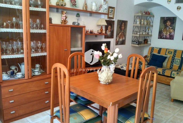 Segunda mano - Chalet -
Torrevieja - Los Europeos