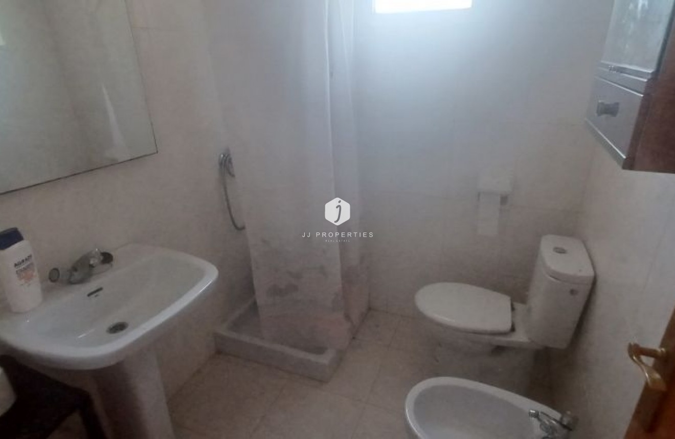 Aus zweiter Hand - Villa -
Orihuela Costa - Costa Blanca