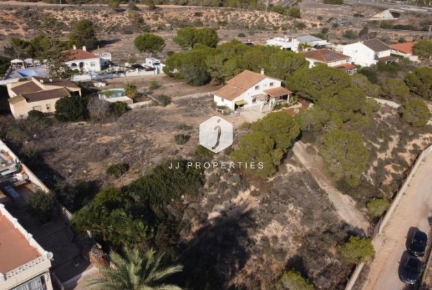 Aus zweiter Hand - Villa -
Orihuela Costa - Costa Blanca