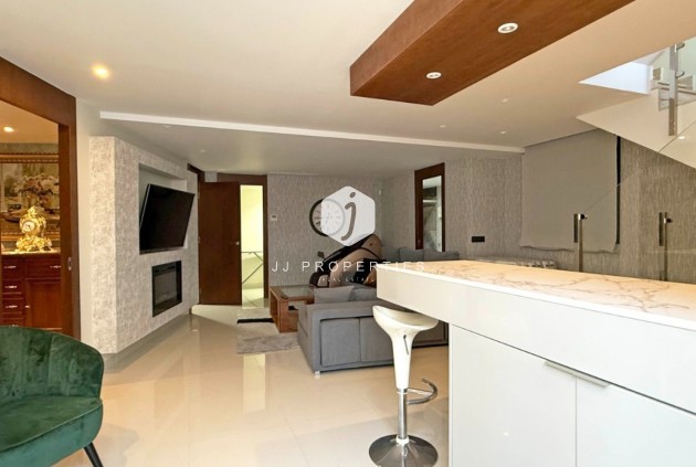 Z drugiej ręki - Villa -
Orihuela Costa - Costa Blanca