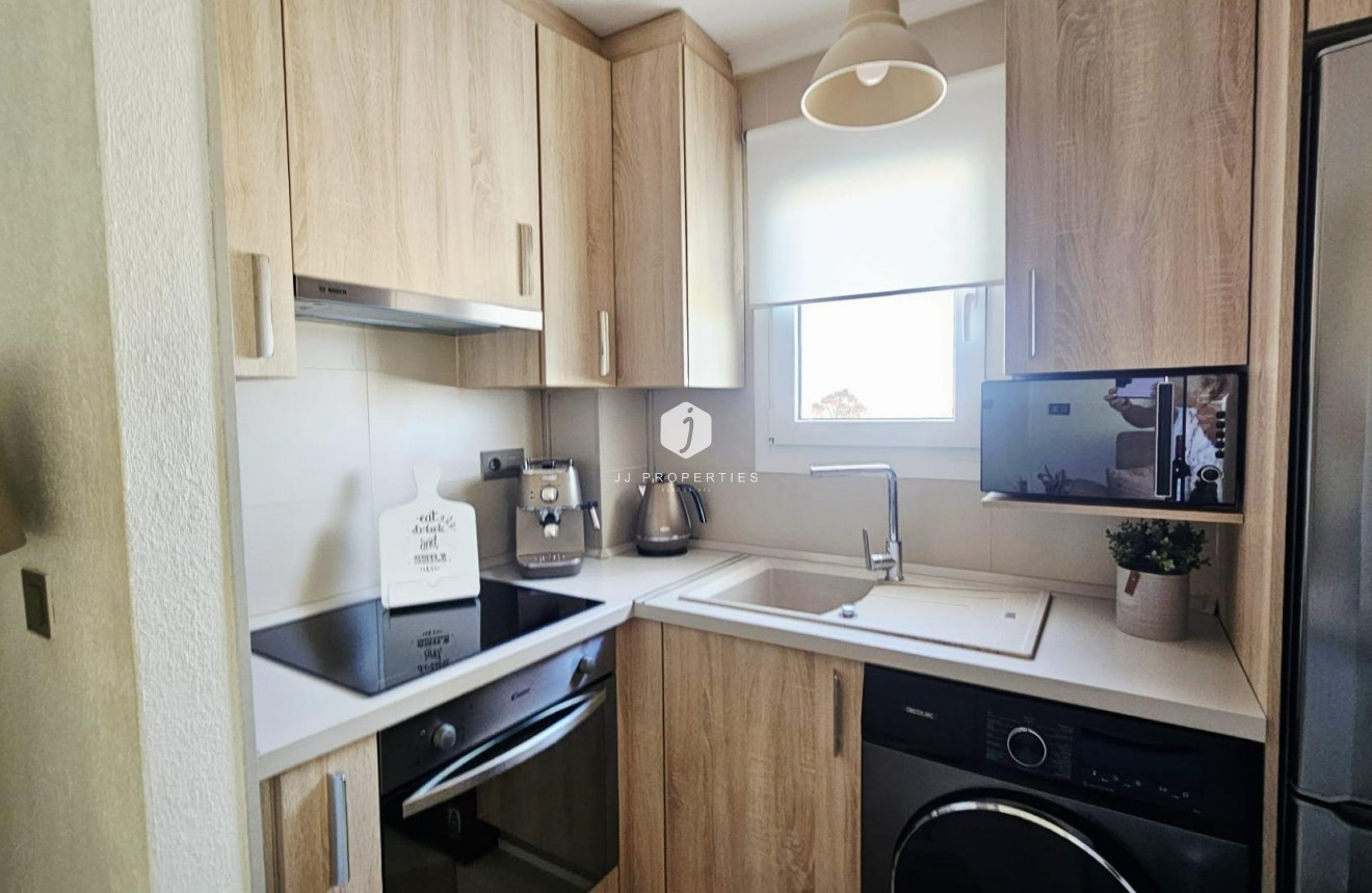 Segunda mano - Apartamento / piso -
Torrevieja - Nueva Torrevieja