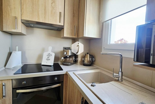 Segunda mano - Apartamento / piso -
Torrevieja - Nueva Torrevieja