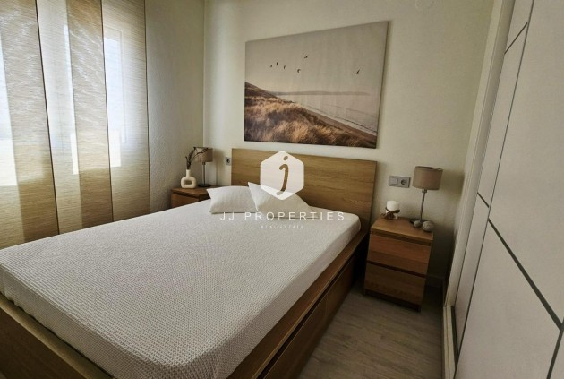 Segunda mano - Apartamento / piso -
Torrevieja - Nueva Torrevieja