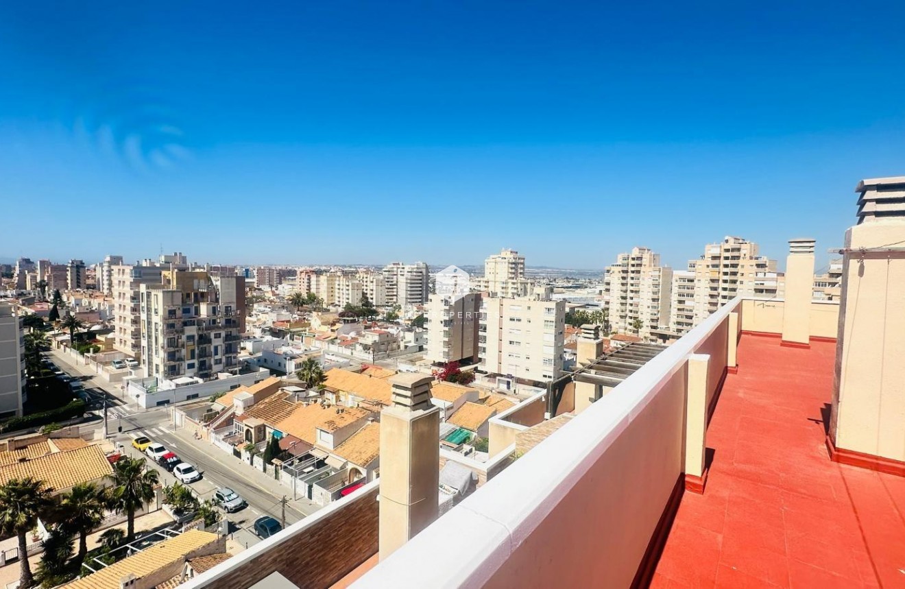 Segunda mano - Apartamento / piso -
Torrevieja - Nueva Torrevieja