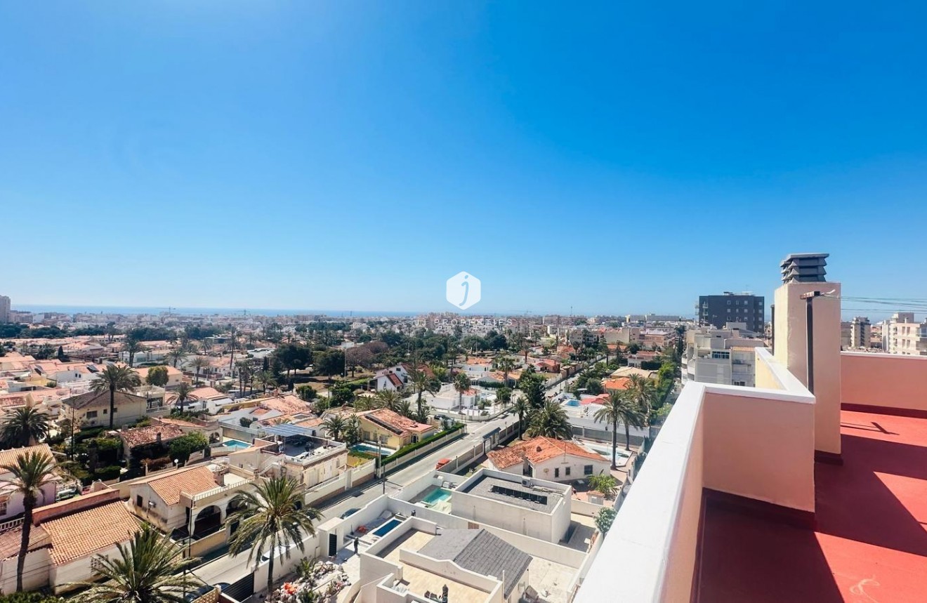 Segunda mano - Apartamento / piso -
Torrevieja - Nueva Torrevieja