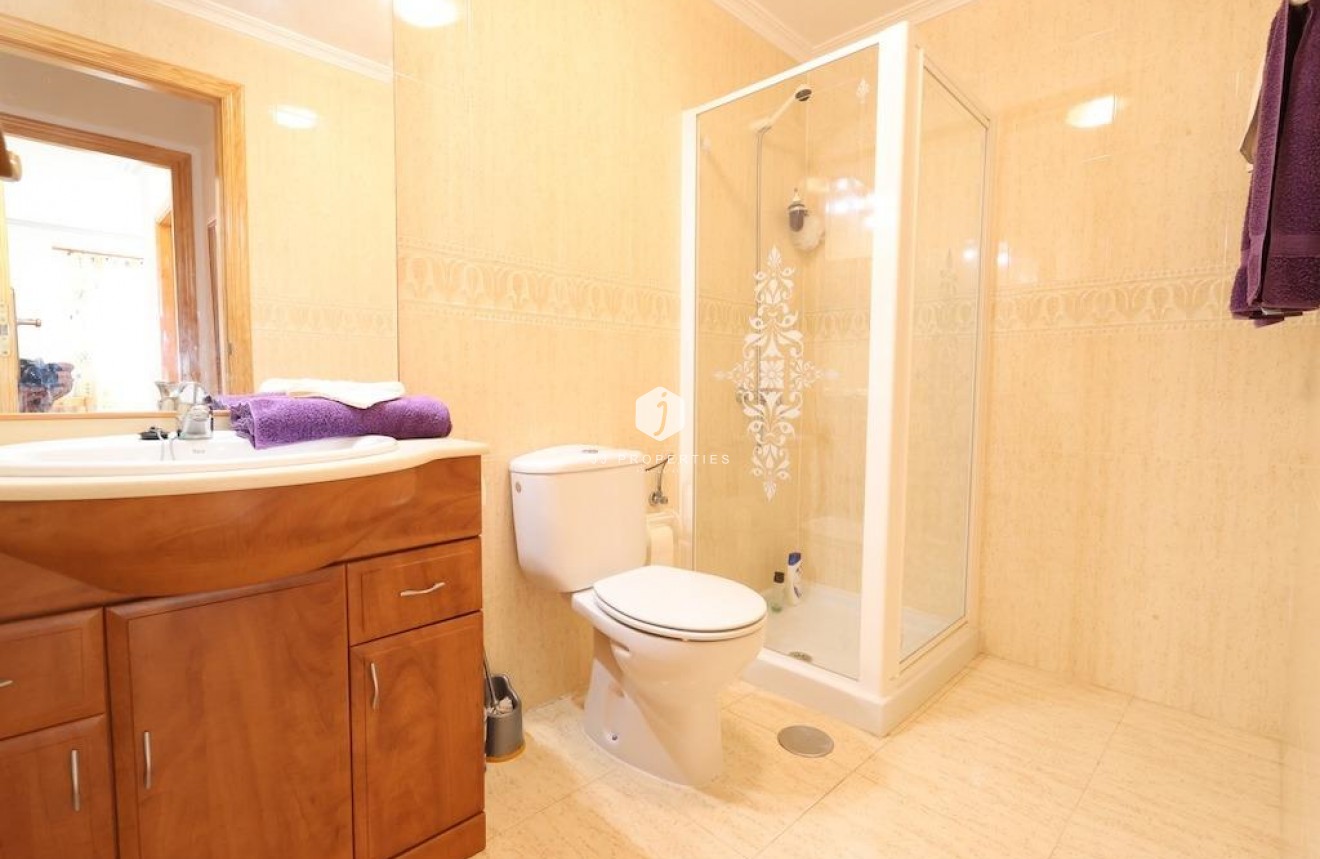 Tweedehands - Bungalow -
Orihuela Costa - Costa Blanca