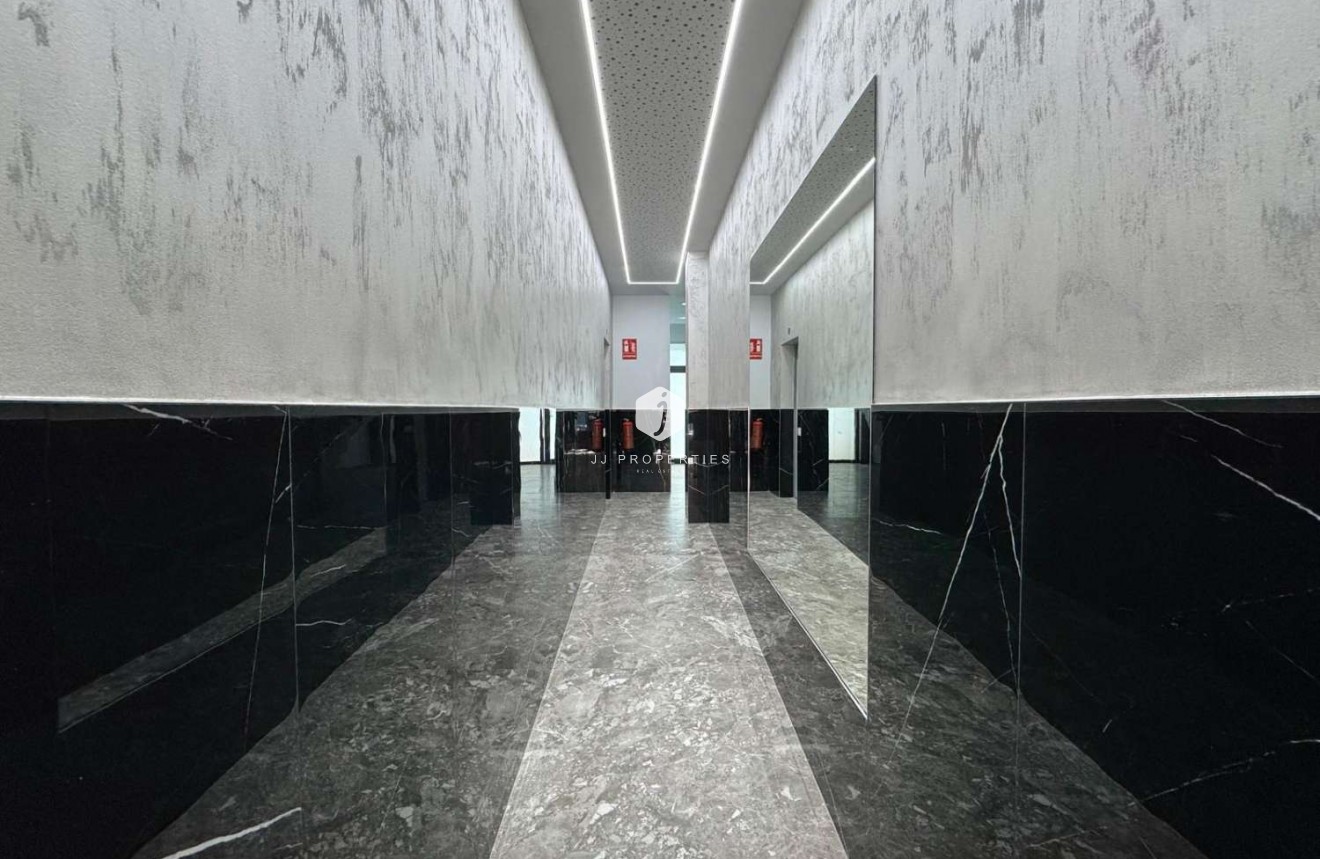 Segunda mano - Apartamento / piso -
Torrevieja - Costa Blanca