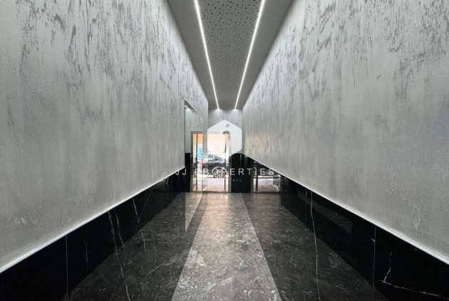 Segunda mano - Apartamento / piso -
Torrevieja - Costa Blanca