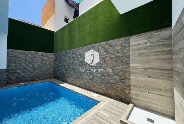 Segunda mano - Apartamento / piso -
Torrevieja - Costa Blanca