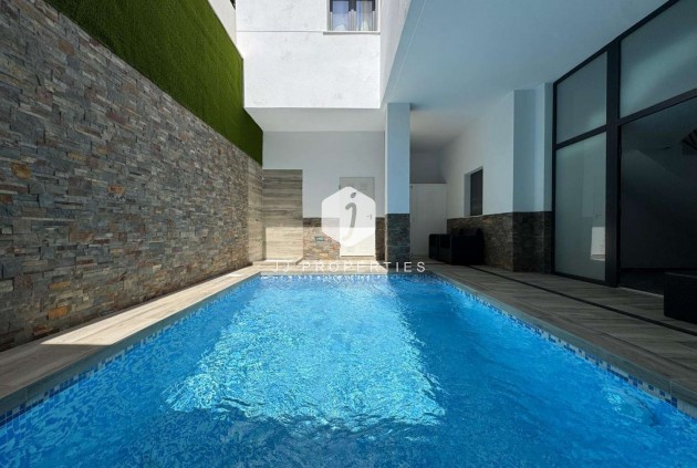 Segunda mano - Apartamento / piso -
Torrevieja - Costa Blanca