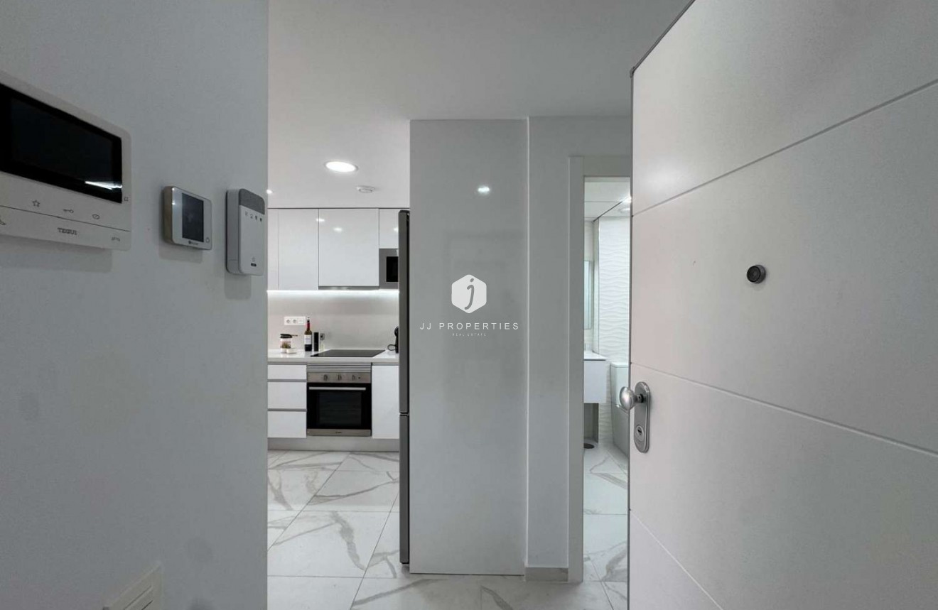 Segunda mano - Apartamento / piso -
Torrevieja - Costa Blanca