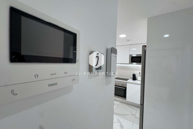 Segunda mano - Apartamento / piso -
Torrevieja - Costa Blanca