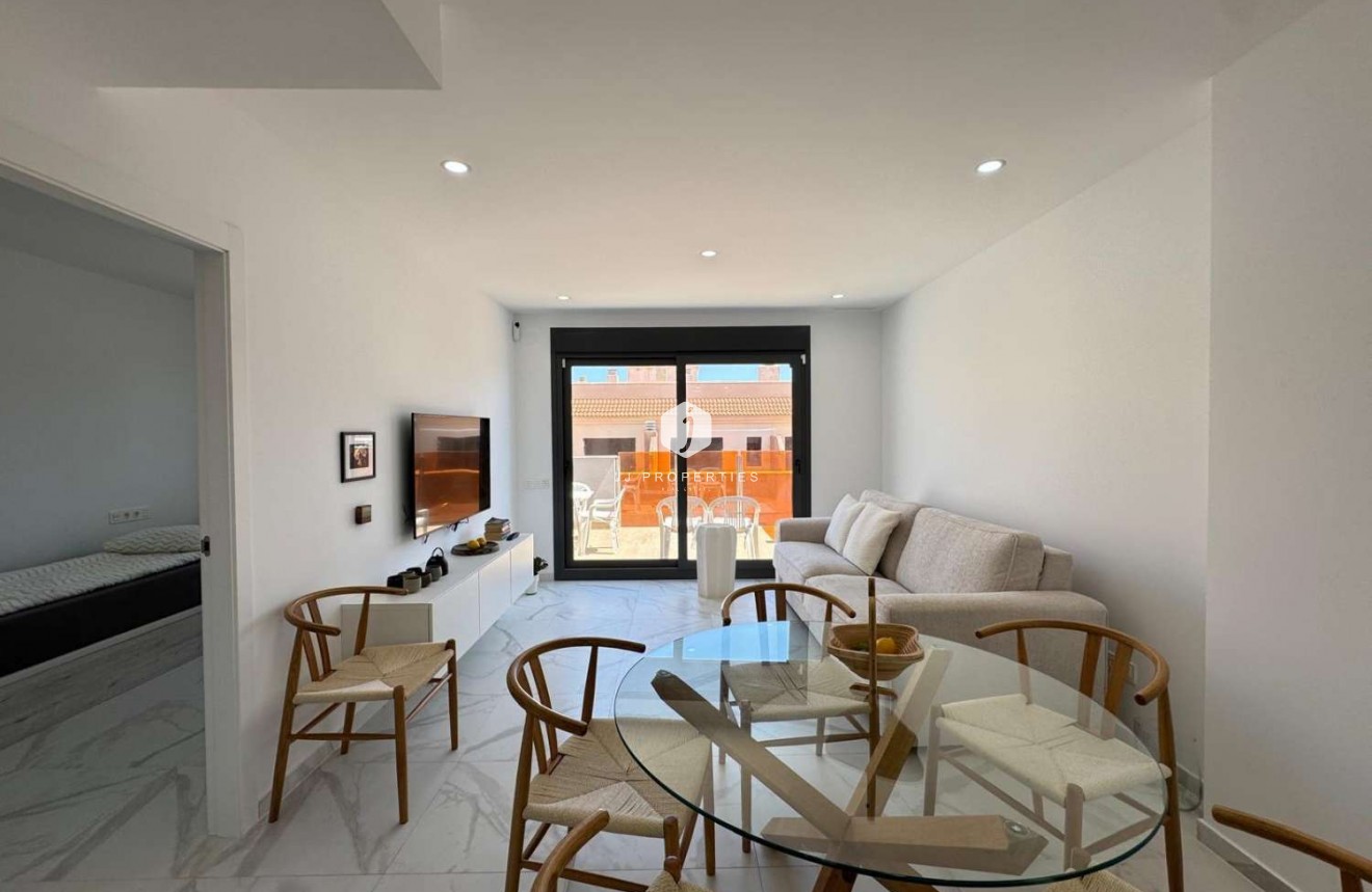 Segunda mano - Apartamento / piso -
Torrevieja - Costa Blanca