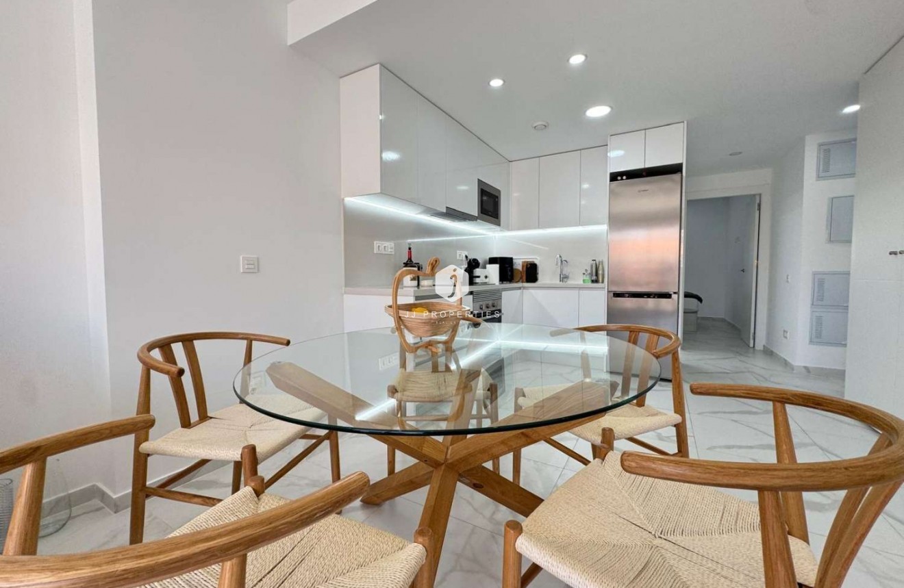 Segunda mano - Apartamento / piso -
Torrevieja - Costa Blanca