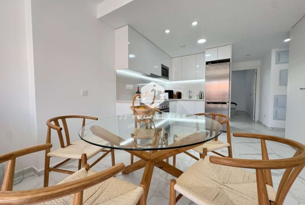 Segunda mano - Apartamento / piso -
Torrevieja - Costa Blanca