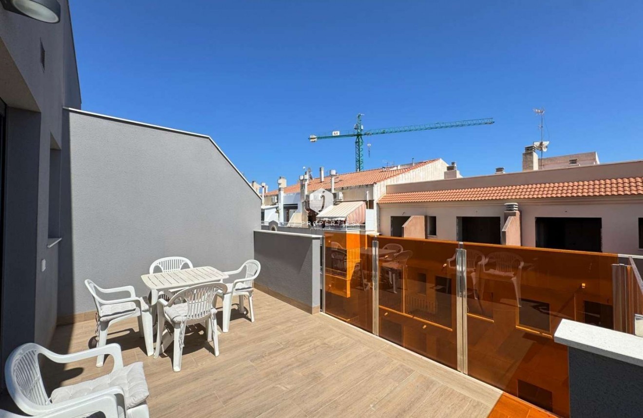 Segunda mano - Apartamento / piso -
Torrevieja - Costa Blanca