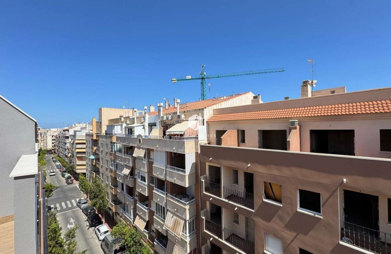 Segunda mano - Apartamento / piso -
Torrevieja - Costa Blanca