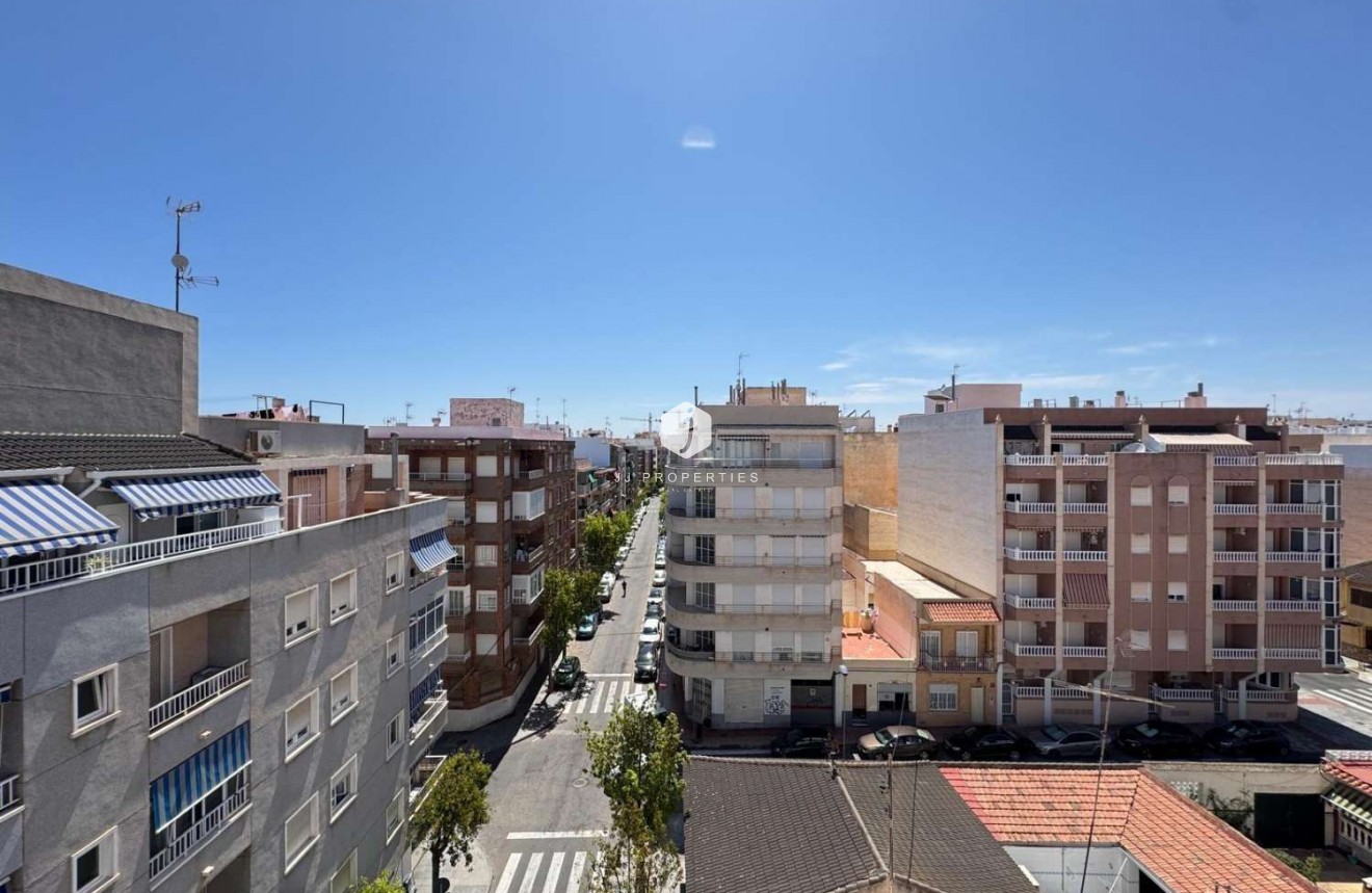 Segunda mano - Apartamento / piso -
Torrevieja - Costa Blanca