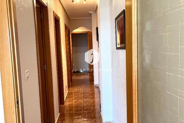 D'occasion - Appartement -
Formentera del Segura