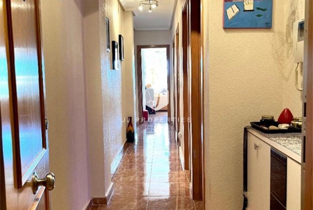 D'occasion - Appartement -
Formentera del Segura