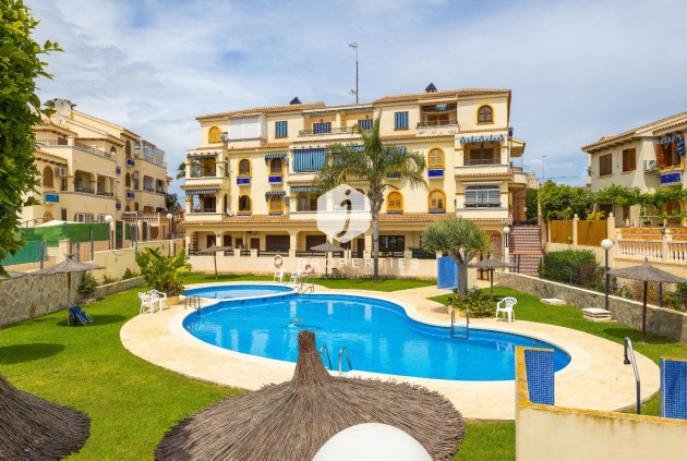 Segunda mano - Bungalow -
Torrevieja - Torre la mata