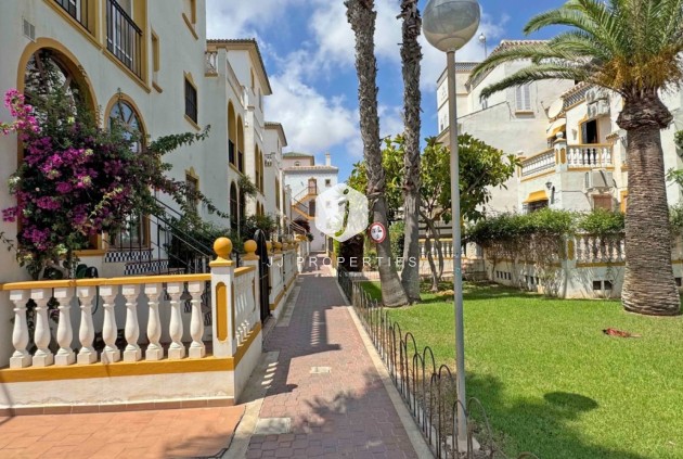 Segunda mano - Duplex -
Torrevieja - Costa Blanca