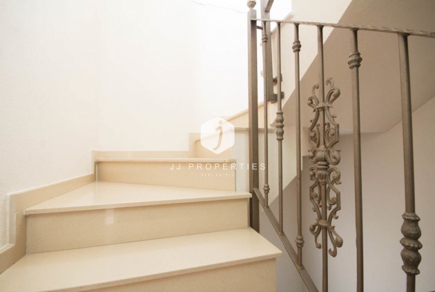 Segunda mano - Villa -
La Zenia - Costa Blanca