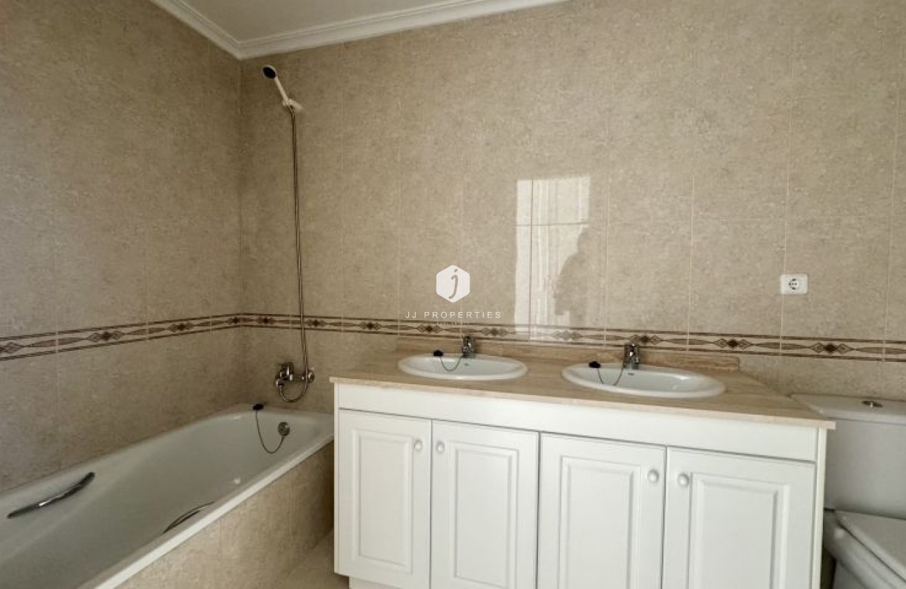 Segunda mano - Apartamento / piso -
Orihuela Costa - Costa Blanca