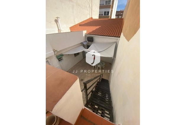 Segunda mano - Chalet -
Torrevieja - Centro