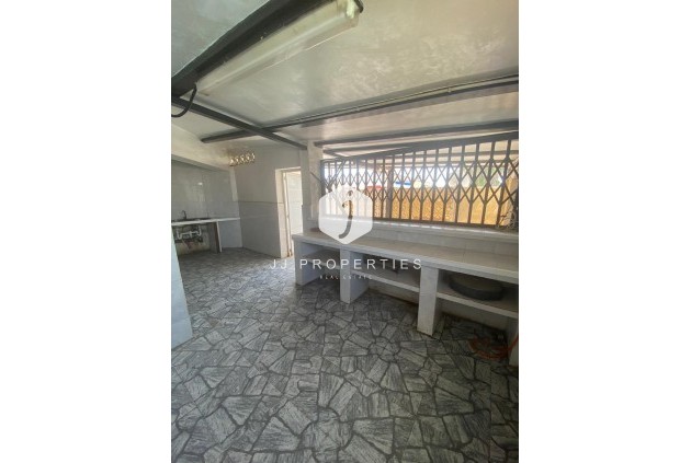 Segunda mano - Chalet -
Torrevieja - Parque Acuático - Sector 25