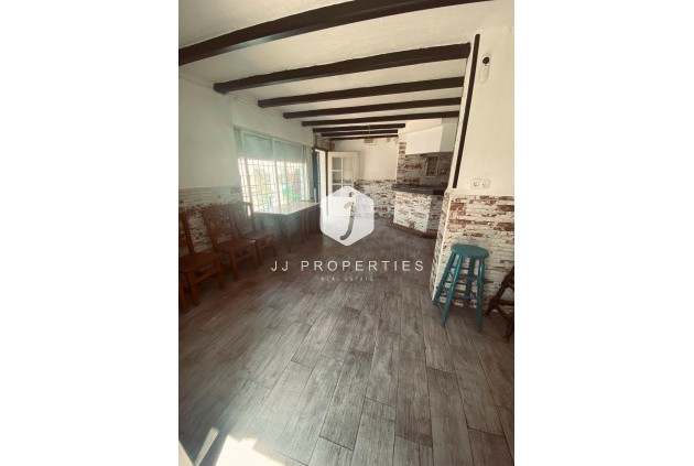 Segunda mano - Chalet -
Torrevieja - Parque Acuático - Sector 25