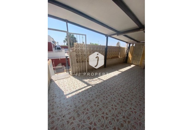 Segunda mano - Chalet -
Torrevieja - Parque Acuático - Sector 25