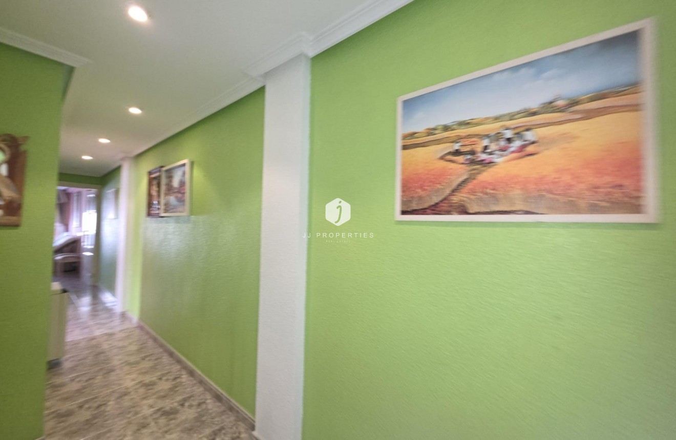 Segunda mano - Apartamento / piso -
Torrevieja - Acequion