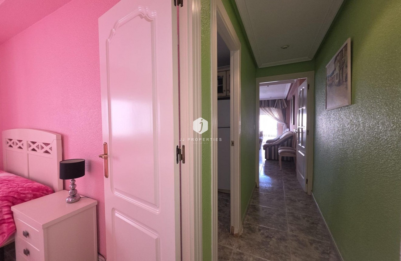 Segunda mano - Apartamento / piso -
Torrevieja - Acequion