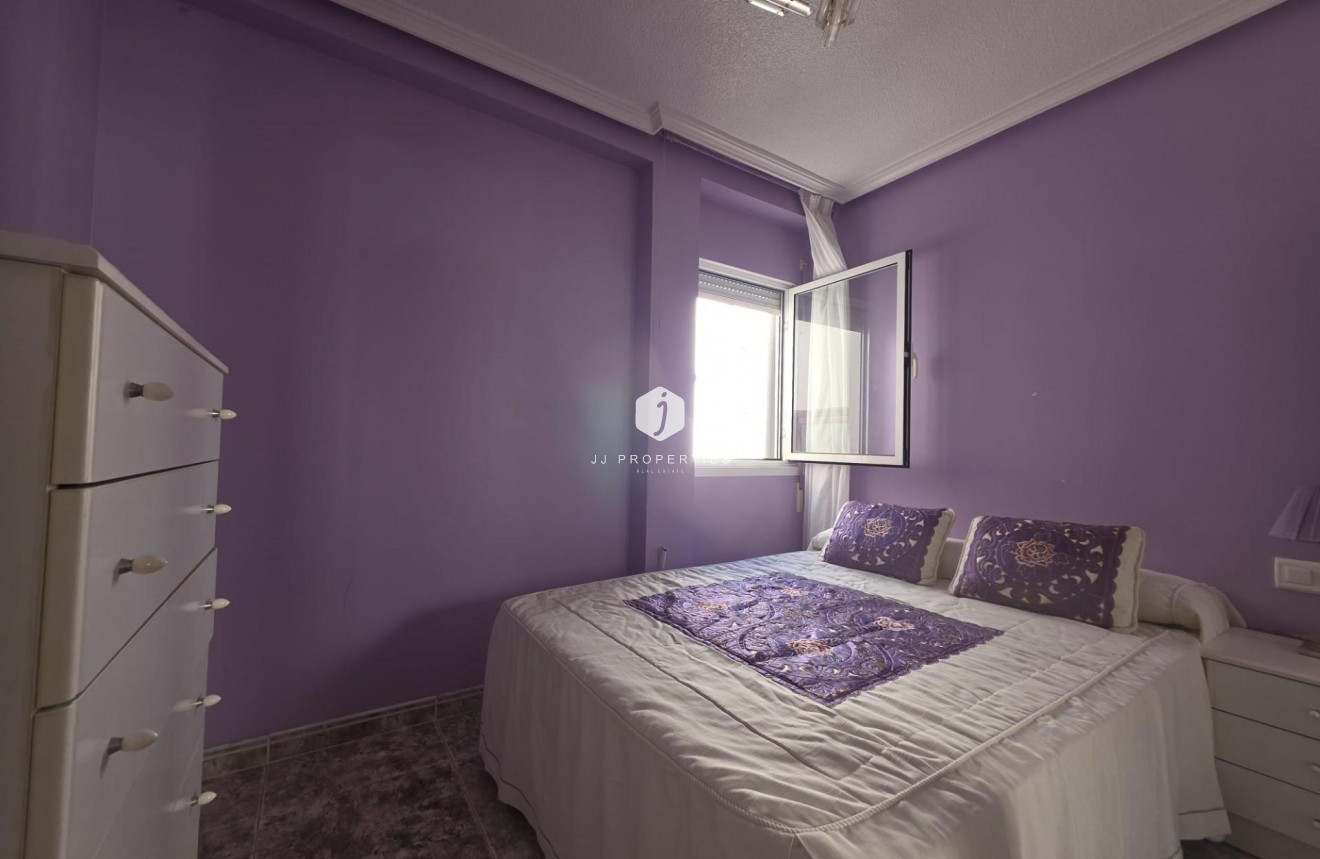 Segunda mano - Apartamento / piso -
Torrevieja - Acequion