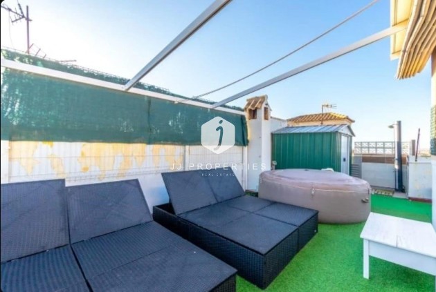 Segunda mano - Chalet -
Torrevieja - aguas nuevas