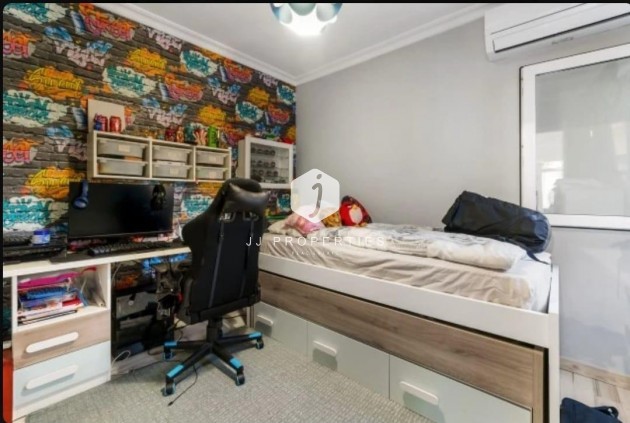 Segunda mano - Chalet -
Torrevieja - aguas nuevas