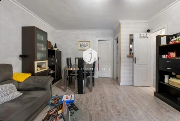 Segunda mano - Chalet -
Torrevieja - aguas nuevas