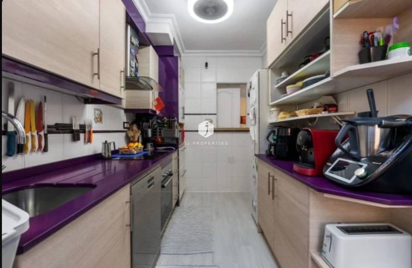 Segunda mano - Chalet -
Torrevieja - aguas nuevas