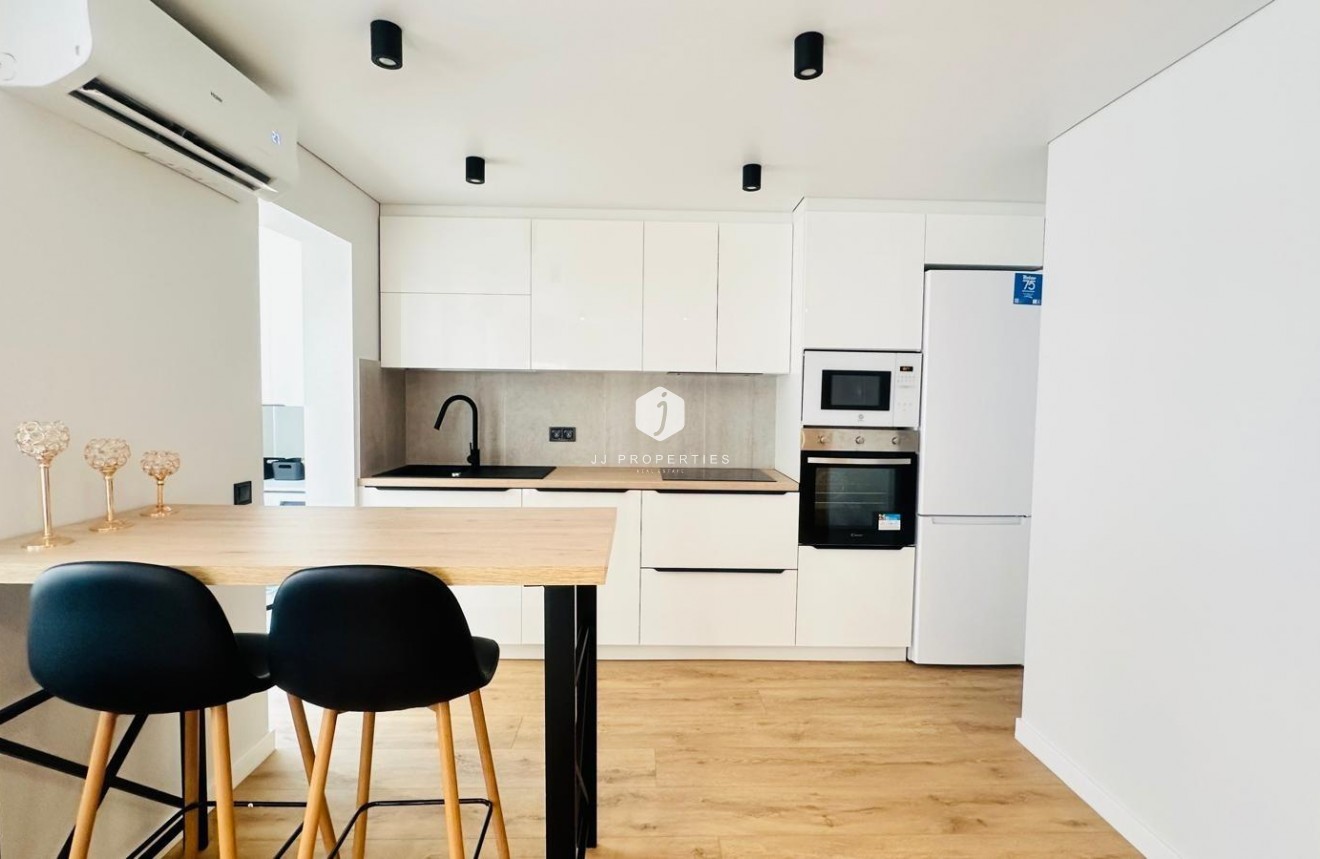 Segunda mano - Apartamento / piso -
Torrevieja - Playa del Cura