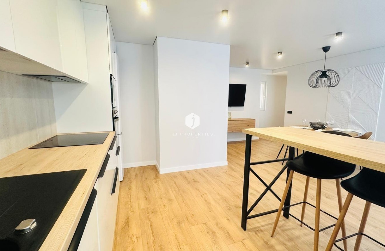 Segunda mano - Apartamento / piso -
Torrevieja - Playa del Cura