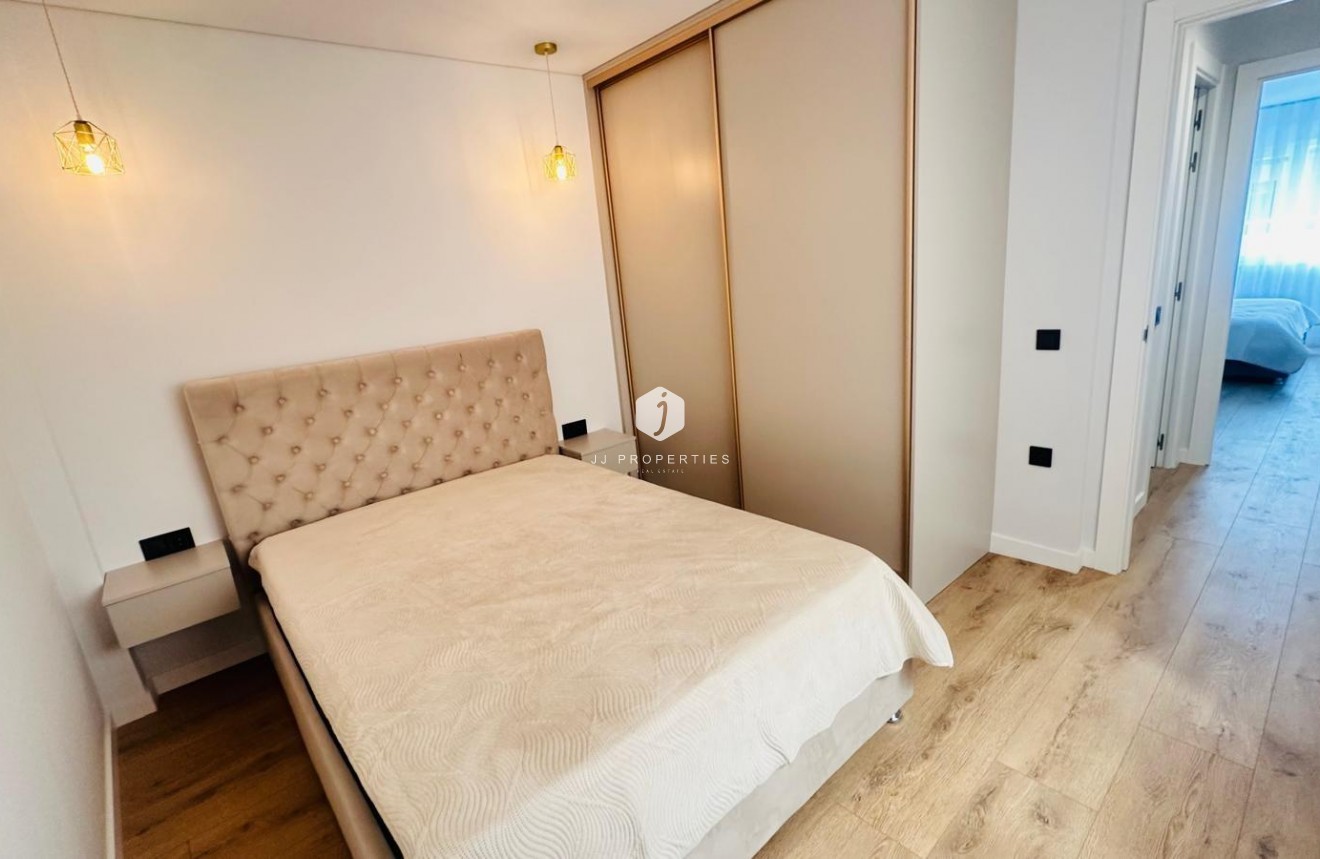 Segunda mano - Apartamento / piso -
Torrevieja - Playa del Cura