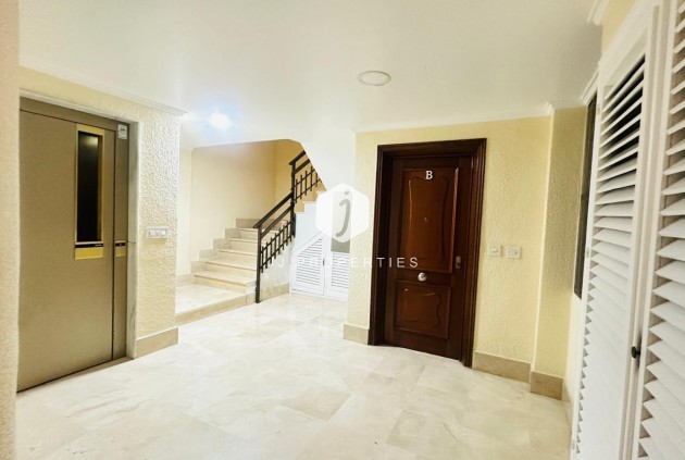 Segunda mano - Apartamento / piso -
Torrevieja - Playa del Cura