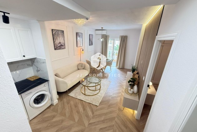 D'occasion - Appartement -
Torrevieja - Costa Blanca