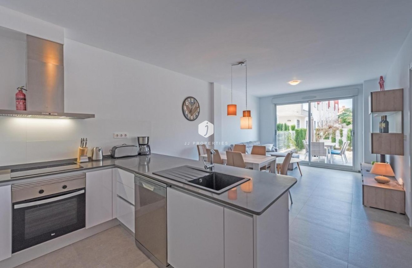 Segunda mano - Bungalow -
Torrevieja - Auguas Neuvas