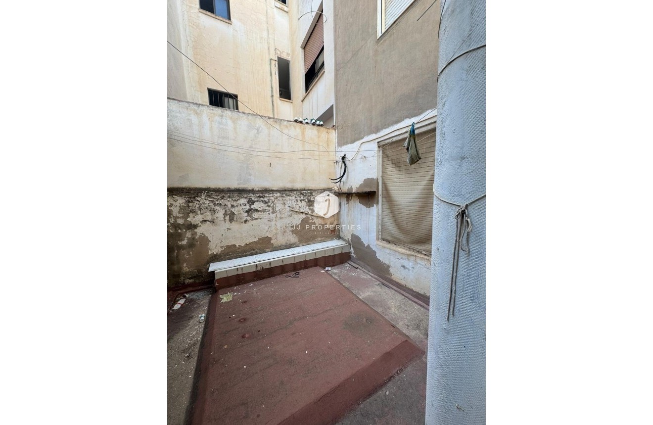 Segunda mano - Apartamento / piso -
Guardamar del Segura - Guardamar