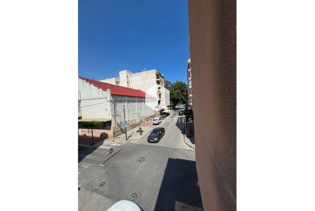 Segunda mano - Apartamento / piso -
Guardamar del Segura - Guardamar