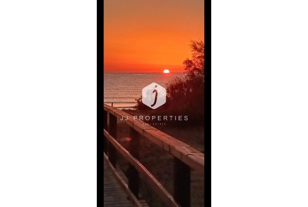 Segunda mano - Bungalow -
Torrevieja - La Mata