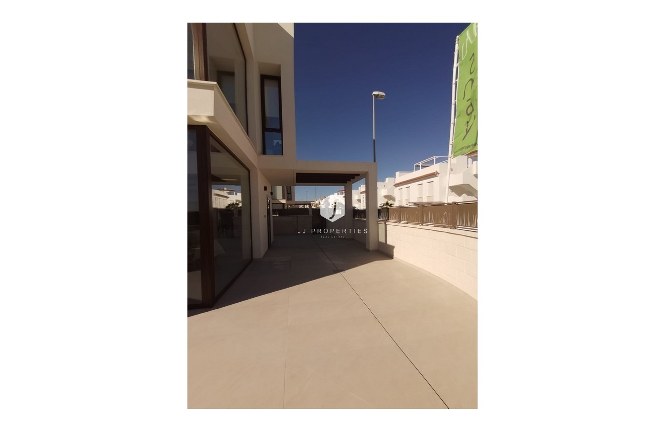 Segunda mano - Villa -
Ciudad Quesada - Costa Blanca